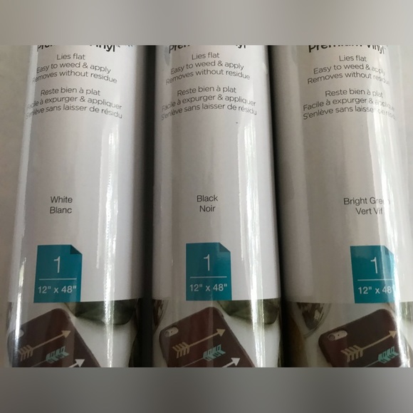 Cricut Premium Vinyl - Removable Matte - Picture 3 of 3